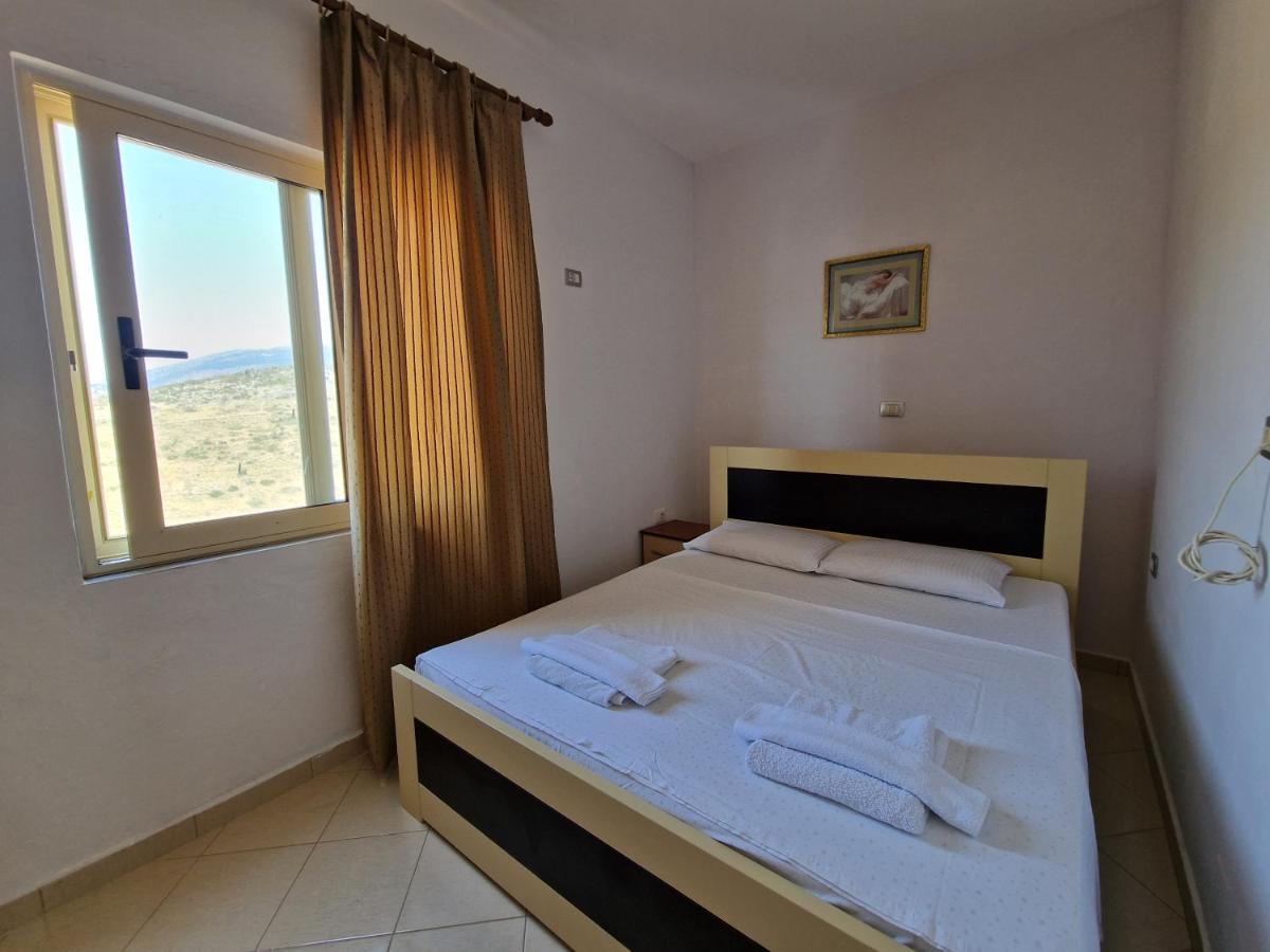 Harizi Apartments Ksamil Exteriér fotografie